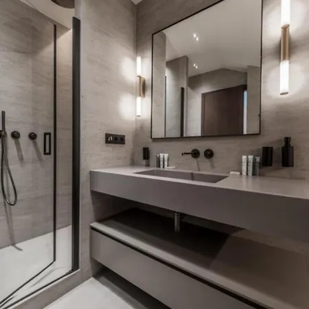 Tacc28 - Exquisite In The Heart Of 1850 Apartament *